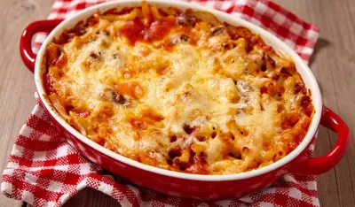 Easy macaroni casserole with lean ground beef