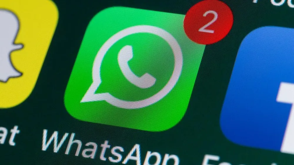 WhatsApp a