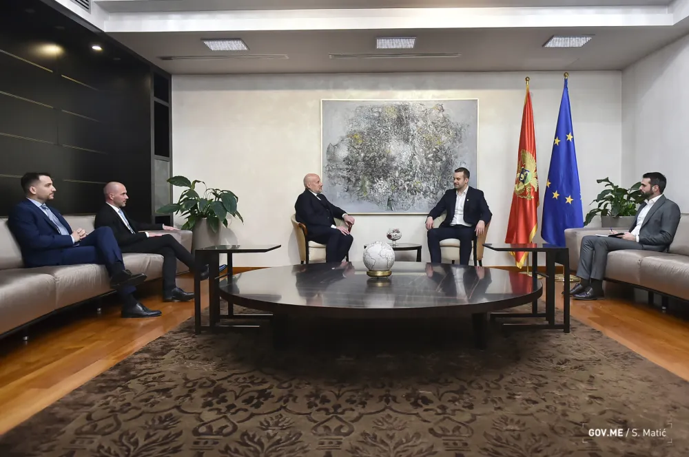 Spajić&nbsp;sa predsjednikom 4iG Grupe