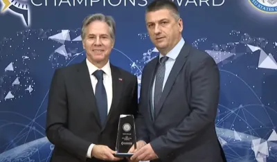 Entoni Blinken, državni sekretar SAD i Vladimir Novović, specijalni tužilac Crne Gore