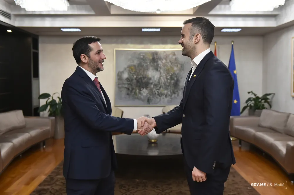 Spajić-Santander: Dru&scaron;tveni sistem kreirati tako da djeci omogući da postignu puni potencijal
