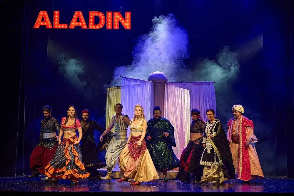 "Aladin" gostuјe u Tivtu