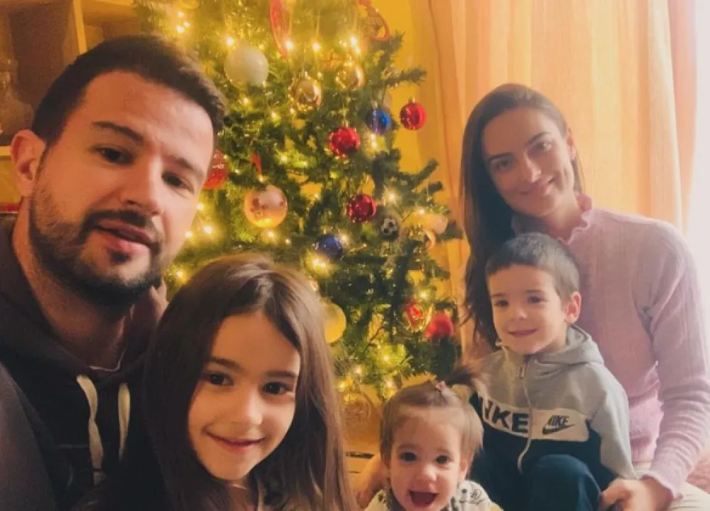 Jakov Milatović sa porodicom
