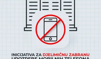 Uprava O&Scaron; &bdquo;Mahmut Lekić&ldquo; razmatra: Do kontrole preko zabrane telefona
