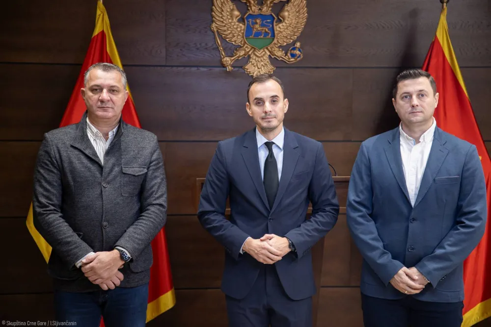 Konatar, Rakočević i 