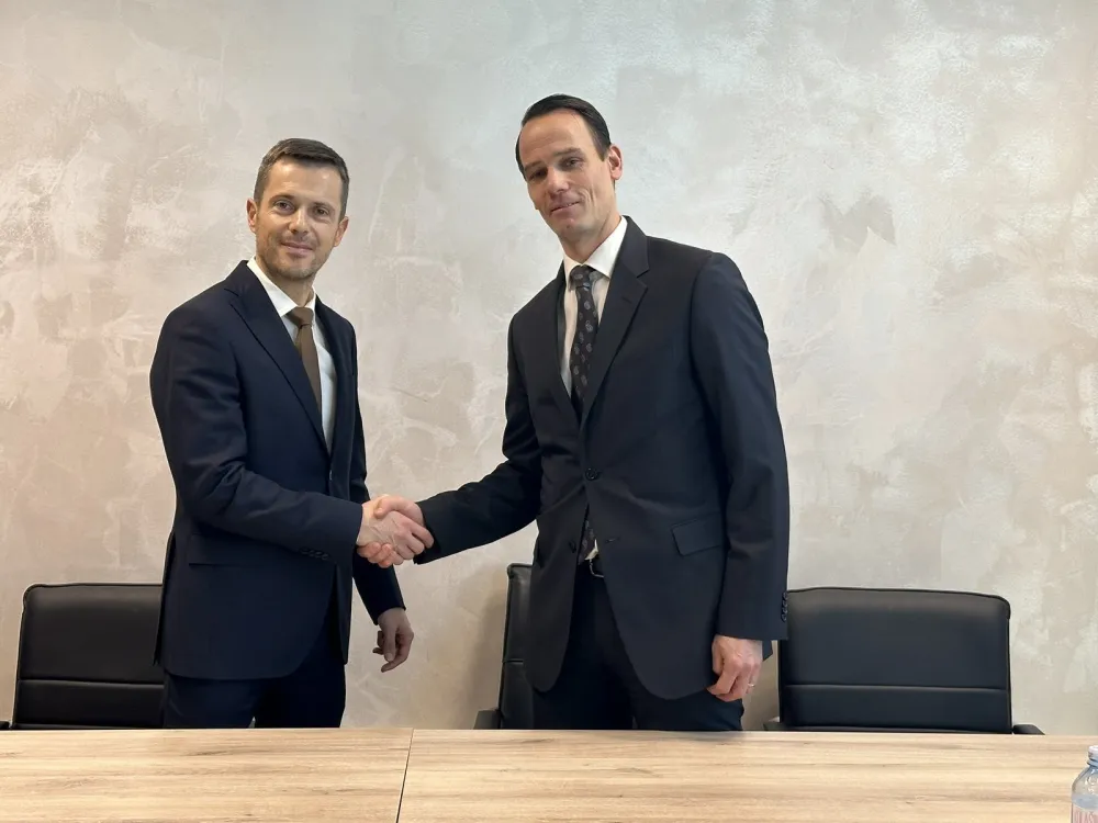 Mujović sa predstavnikom &scaron;vedske kompanije 