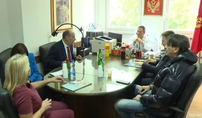 FOTO: Skrin&scaron;ot - VLada Crne Gore, sa sastanka
