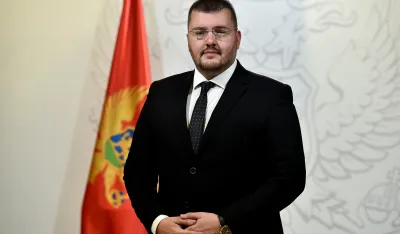 Koprivica o zaplijeni cigareta: Borba protiv kriminala i korupcije prioritet Vlade