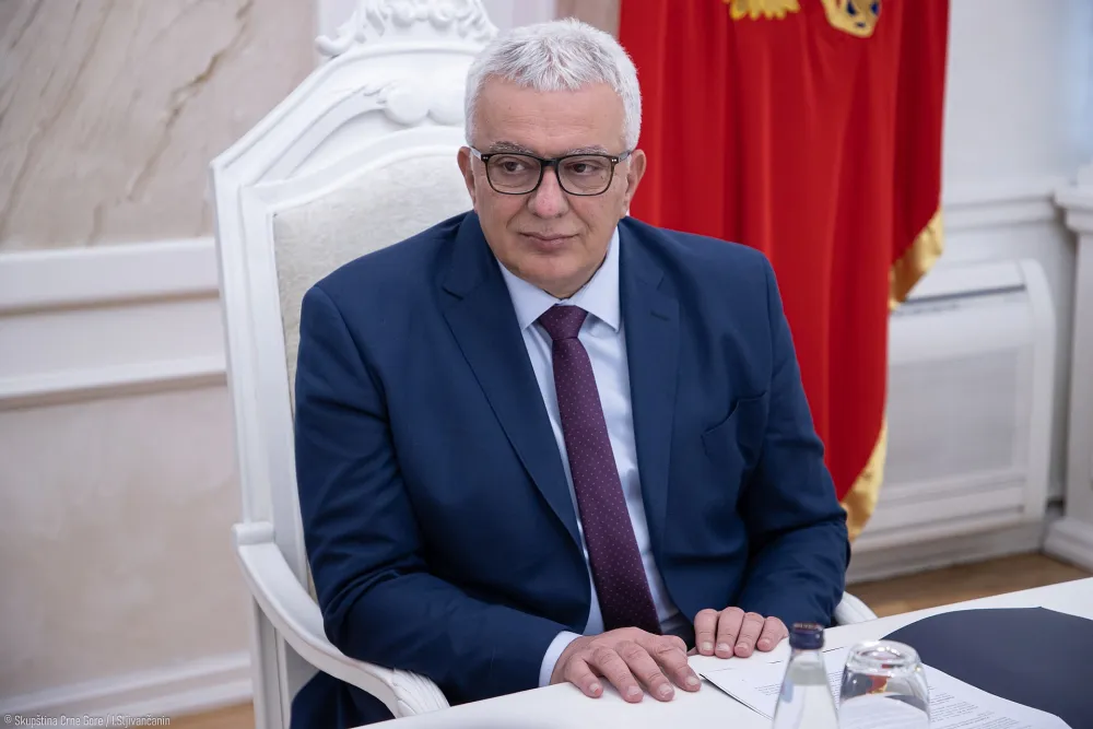 Mandić: U ovim te&scaron;kim vremenima pra&scaron;tanje i humanost su od izuzetne važnosti
