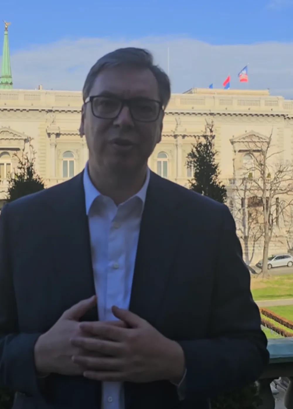 (VIDEO) Vučić: Tačno je da sam bio na terasi i zviždali su mi