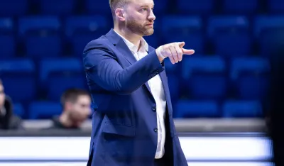 Dejan Jakara