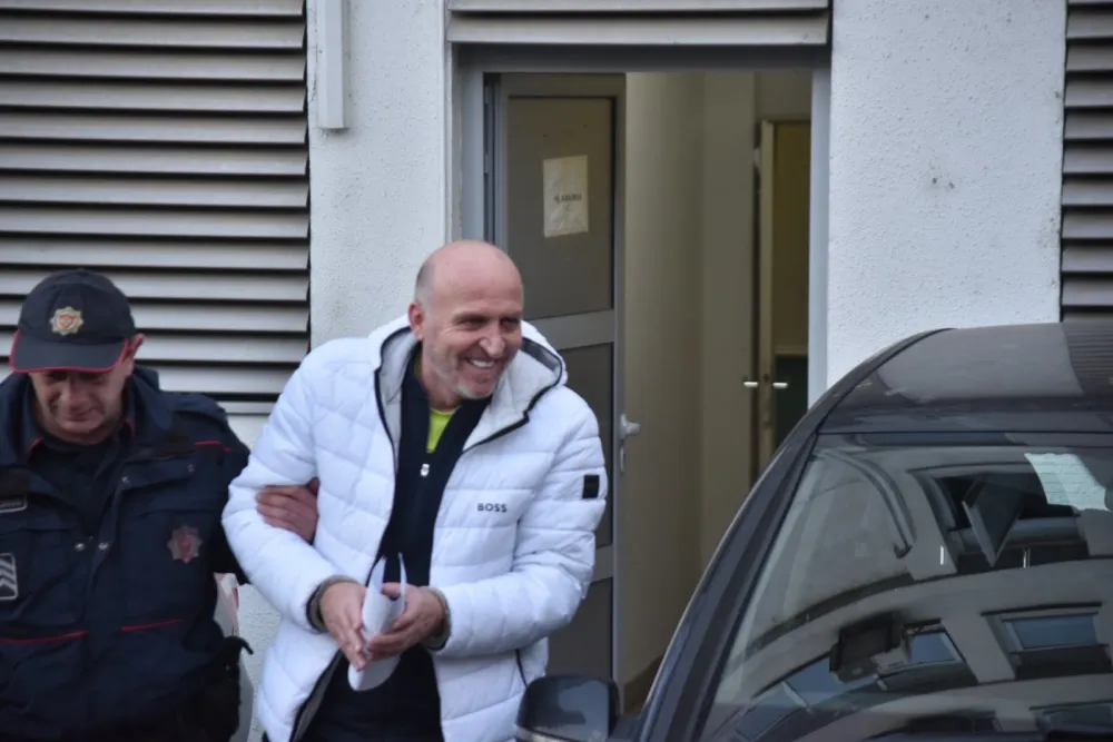 FOTO: Ivan Petrović Ipe<br>Privođenje u SDT - Đorđije Pavićević