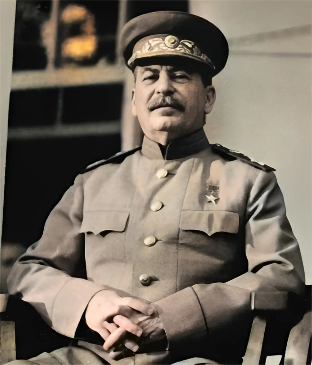 Јосиф Висаринович Стаљин 