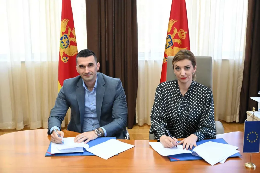 Ugovor potisan danas