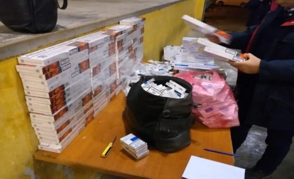 FOTO: Upava carina Albanija, oduzete cigarete
