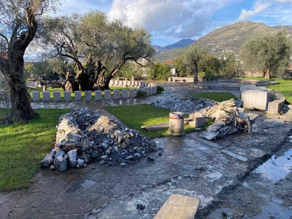 Počela izgradnja drenažnog rova za spas Stare masline