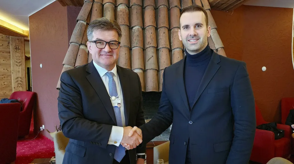 FOTO: Vlada CG