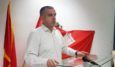 Striković za "Dan": Rje&scaron;enje je u vanrednim parlamentarnim izborima