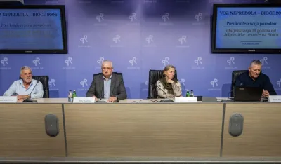 Učesnici pres koncerencije