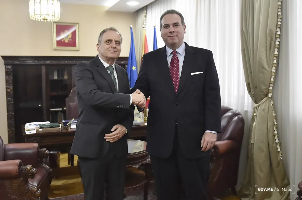 &nbsp;Ivanović sa Reintjesom