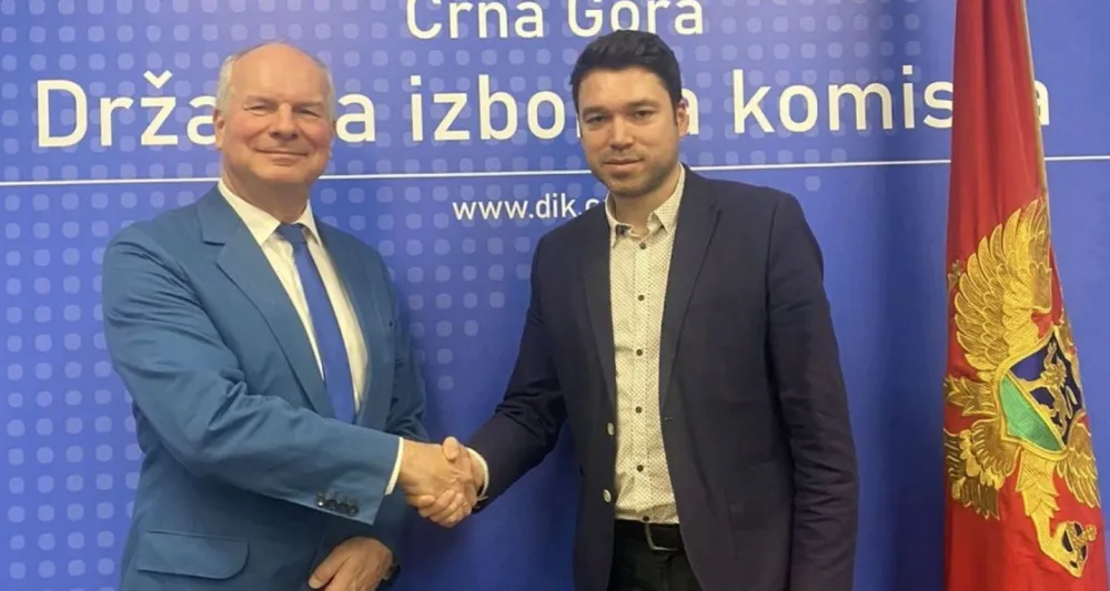 Nikola Mugo&scaron;a (desno) i Karl Miler
