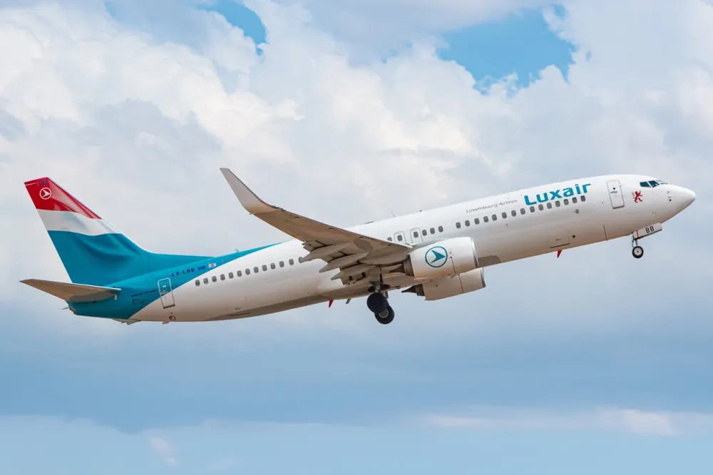 Avion kompanije Luxair, ilustracija