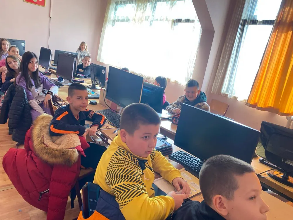O&Scaron; "Vladika Danilo": Bez nasilja na internetu