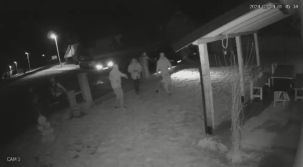 Supruga Neboj&scaron;e Bugarina: Policaјac me držao na ni&scaron;anu dok јe petogodi&scaron;nja kćerka vri&scaron;tala