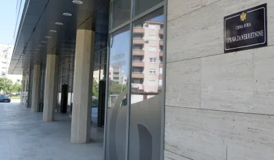 Uprava za nekretnine