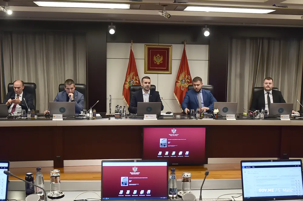 Vlada: Utvrđen Predlog zakona o računanju vremena, obrazuje se Nacionalni savjet za borbu protiv korupcije