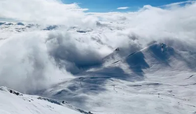 U sniježnoj lavini u Francuskoj poginulo najmanje četvoro skija&scaron;a
