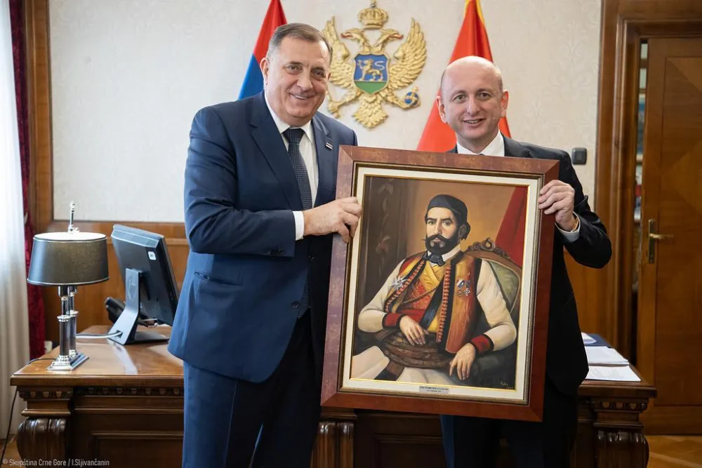 Dodik i Knežević