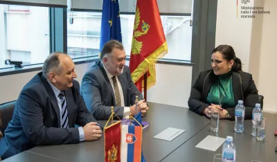 Ni&scaron;ić sa Gandelom
