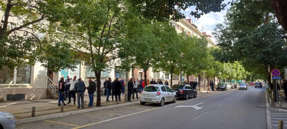 Penzioneri metalskih preduzeća očekuјu brzo rјe&scaron;enje problema: U petak idu kod Đeljo&scaron;aјa