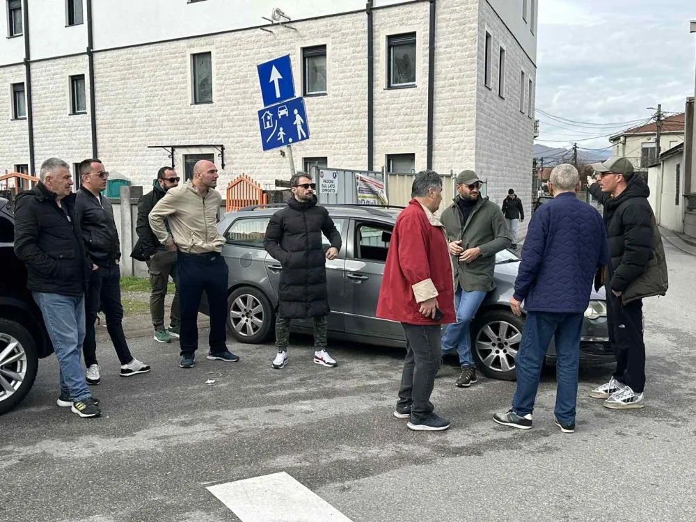 Blokirana Ulica Petra Prlje