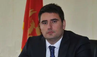 Југослав Јакић 