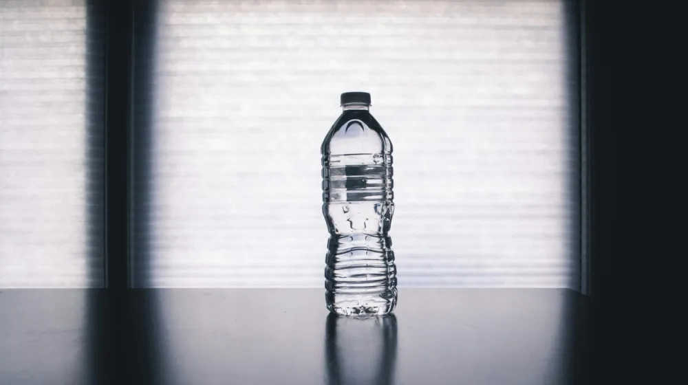 EU zabranjuje plastiku u restoranima