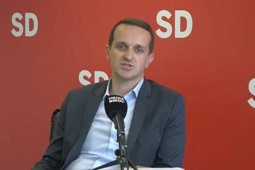 Đuričković PES-u: Džaba &scaron;trikovi ka EU kad sahranjujete evropske vrijednosti