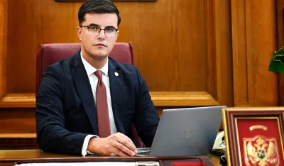 &Scaron;aranović Spajiću: Ukoliko ne glasate za &Scaron;ćepanovića mogu nastati nesagledive posljedice