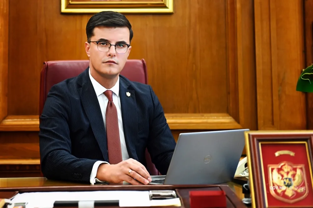 &Scaron;aranović Spajiću: Ukoliko ne glasate za &Scaron;ćepanovića mogu nastati nesagledive posljedice