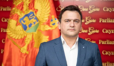 Dragović: Vlada jedina ovla&scaron;ćena da odredi v.d. direktora policije, možda je &Scaron;aranović u&scaron;ao u zonu krivične odgovornosti