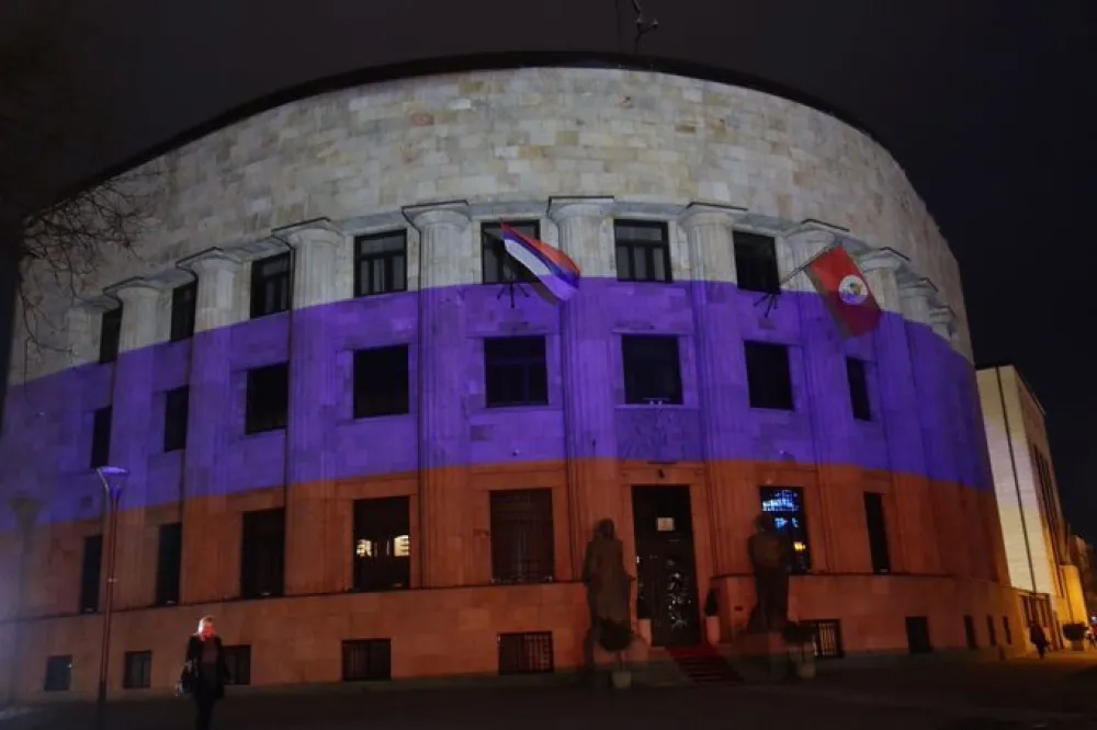 Palata Republike u Banjaluci u bojama ruske zastave