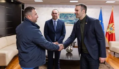 Spajić na sastanku