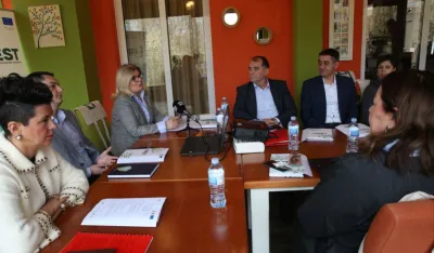 Novi Pazar i Mojkovac dobijaju 2.000 kontejnera i presu za za recikliranje: U fokusu pravilno razdvajanje otpada