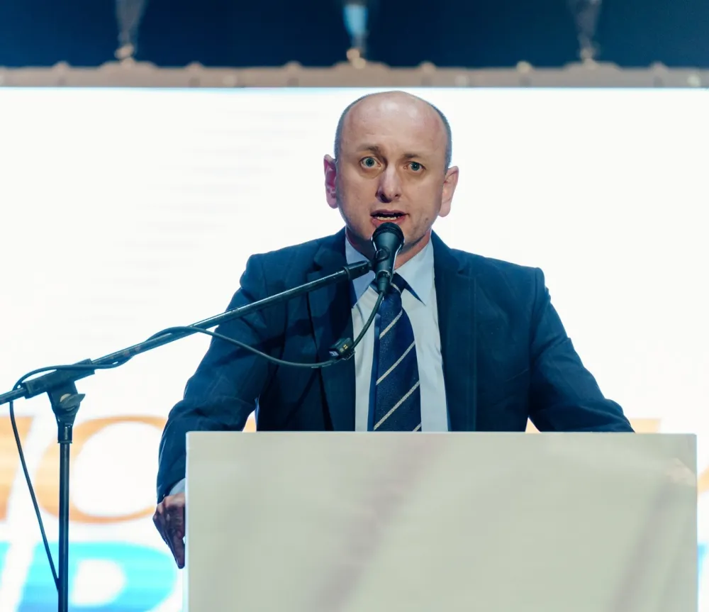 Knežević:&nbsp; DNP otkazuje&nbsp;podr&scaron;ku Vladi ako bude odluke da crnogorski vojnici idu u Ukrajinu