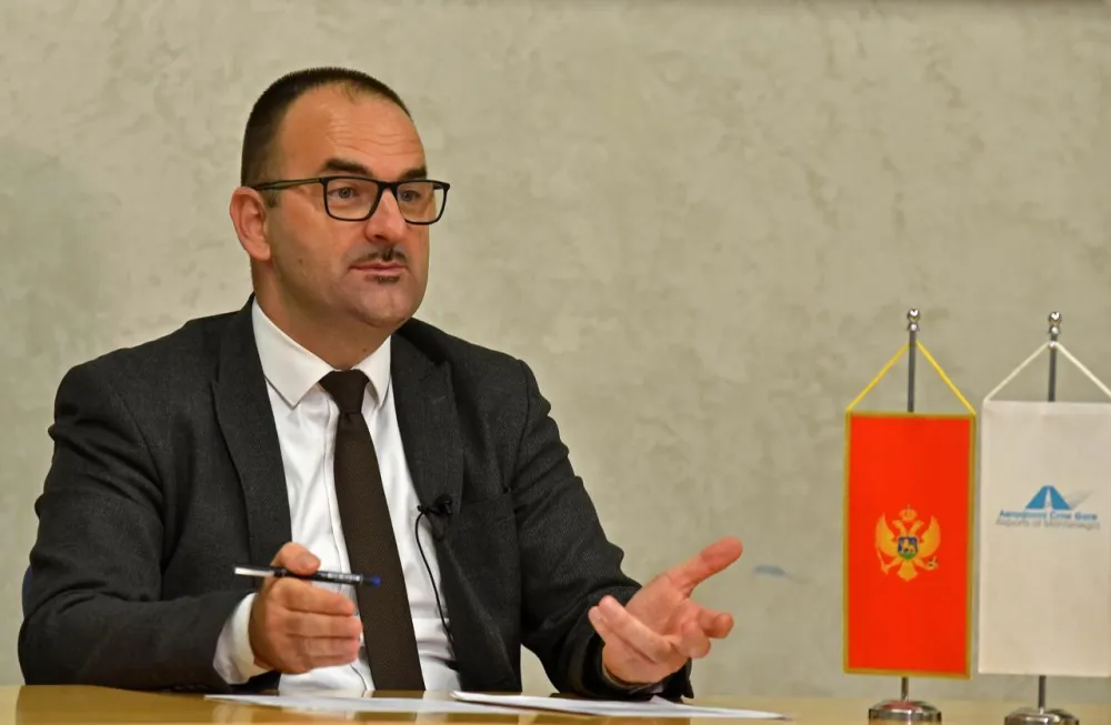 Dobardžić Raduloviću: Niti sam dao saglasnost za isplatu 551.000 eura, niti ću biti paravan za zata&scaron;kavanje sumnjivih poslova