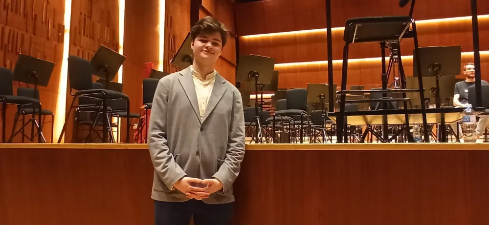 (VIDEO) Luka Faulizi večeras u Muzičkom centru: Od treće godine posvećen muzici i violini