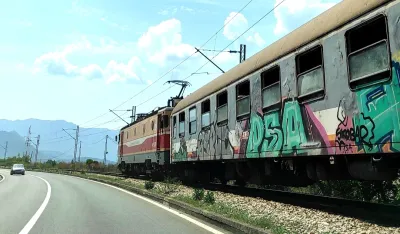 Voz iz Beograda u Bar stiže nakon pet sati ka&scaron;njenja