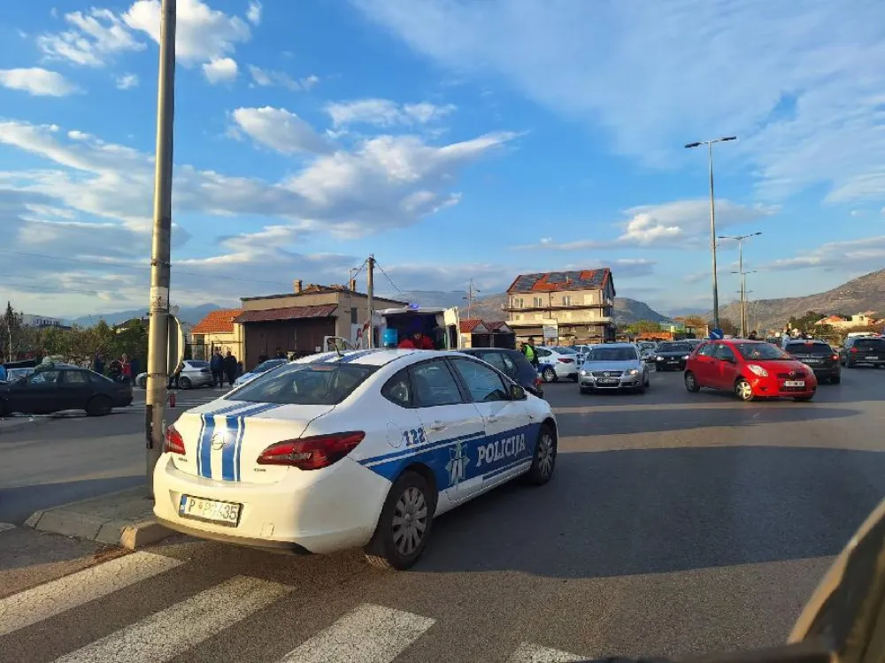 Saobraćajna nesreća na Zlatici