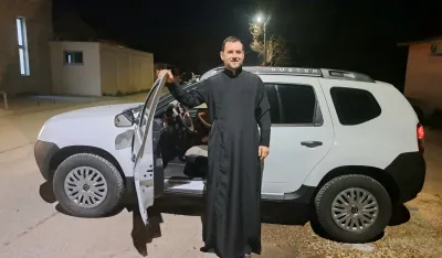 Parohu Radenku auto na poklon